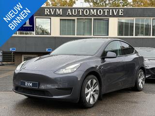tesla-model-y-rwd-58-kwh-afneembare