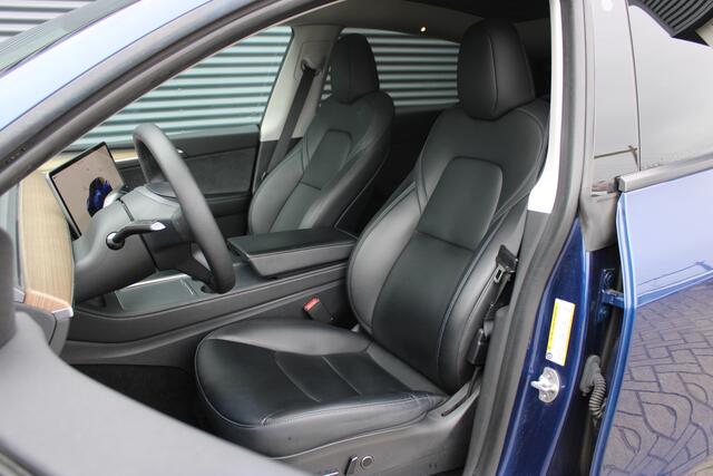 Tesla Model Y Long Range AWD 75 kWh NL-Auto Afneembare Trekhaak