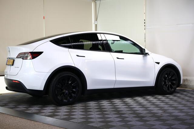 Tesla Model Y Long Range AWD 75 kWh BTW AVM 74000 km ! "22