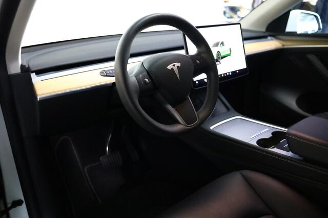 Tesla Model Y Long Range AWD 75 kWh BTW AVM 74000 km ! "22