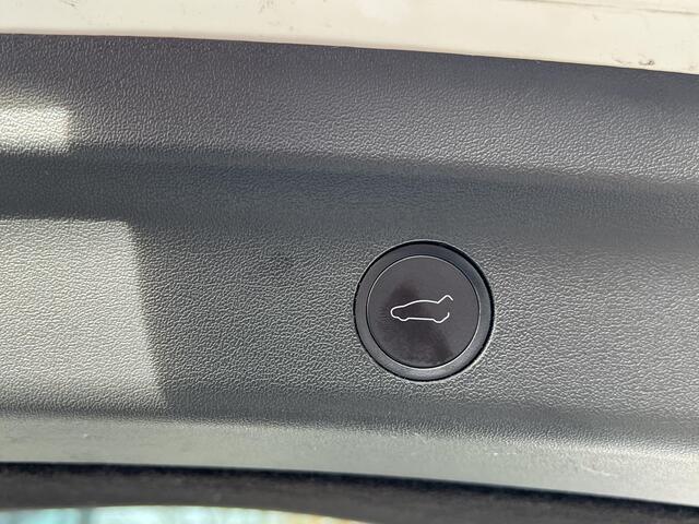 Tesla Model Y Long Range AWD 75 kWh | Enhanced Autopilot | Rijklaar geleverd | Stoel- & Stuurverwarming | Fabrieksgarantie tot 08-2026