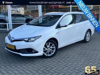 toyota-auris-touring-sports-1.8-hyb