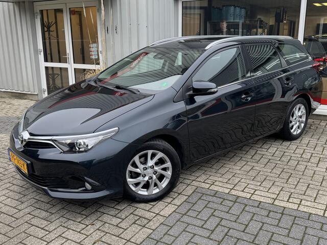 Toyota AURIS 1.2T Aspiration | Cruise | Camera