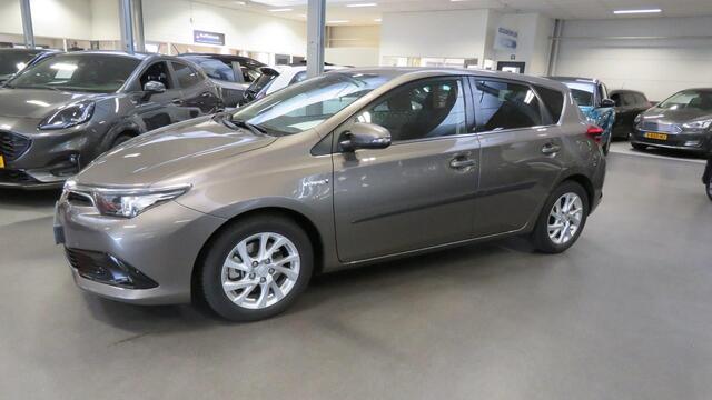 Toyota AURIS 1.8 Hybrid Dynamic ,NAVIGATIE,EATC,CRUISE.Als NIEUW 51998KM