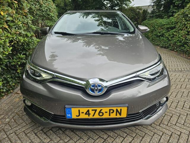 Toyota AURIS 1.8 Hybrid Executive Pdc/Stoel verwarming