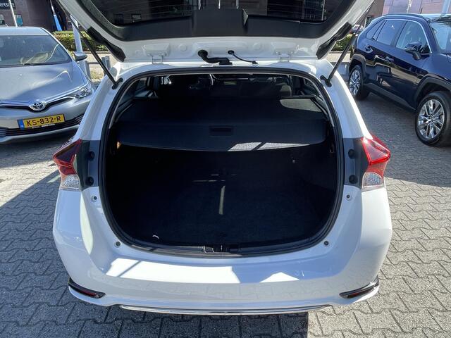 Toyota AURIS Touring Sports 1.8 Hybrid Energy Plus All seasonbanden