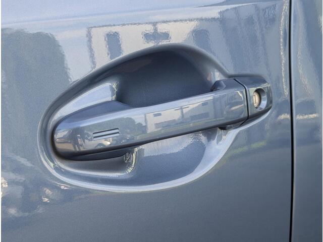 Toyota AURIS 1.8 Hybrid Dynamic Go | Afn. trekhaak | Cruise Control | Keyless | Climate Control | Camera | Navi | DAB