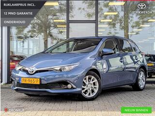 toyota-auris-1.8-hybrid-dynamic-go-