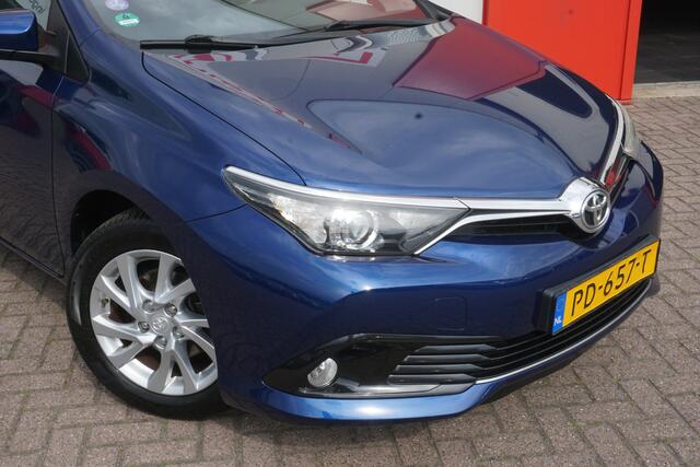 Toyota AURIS 1.2T Aspiration | Origineel NL | Camera | Cruise Control | Trekhaak | Airco |