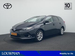 toyota-auris-touring-sports-1.8-hyb