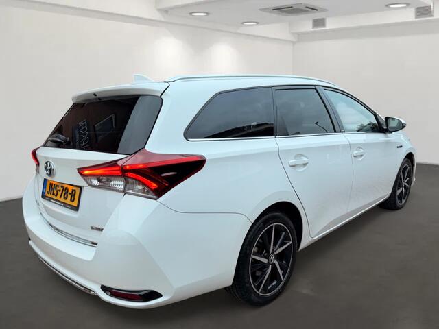 Toyota AURIS 1.8 Hybrid Executive Zeer netjes, Dealer onderhouden