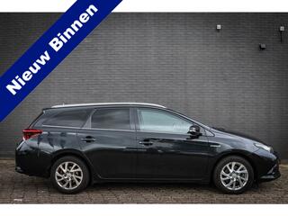 toyota-auris-touring-sports-1.8-hyb