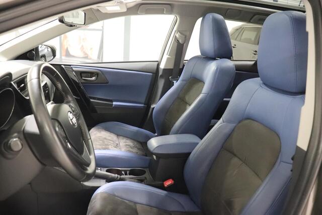 Toyota AURIS Touring Sports 1.8 Hybrid Lease pro, 1e eigenaar, Uniek interieur, Pano, Stoelverwarming, Navi, Keyless, Camera!