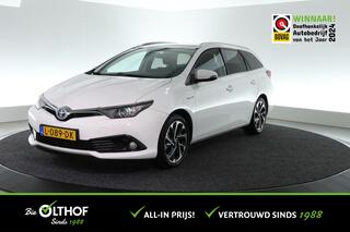 toyota-auris-touring-sports-1.8-hyb
