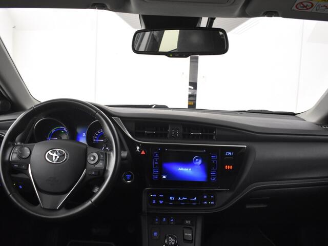 Toyota AURIS 1.8 Hybrid Team Edition | Parkeersensoren V+A | Stoelverwarming