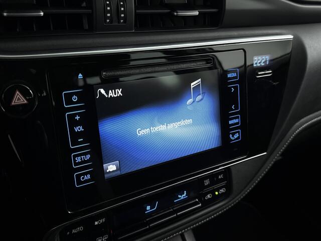 Toyota AURIS Touring Sports Dynamic | Bluetooth | elektrische ramen | Multi functioneel stuur |