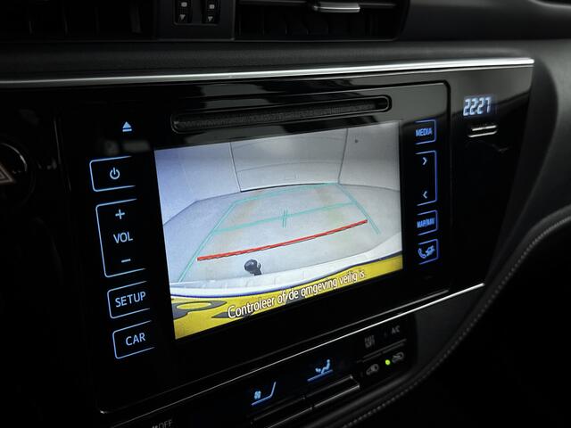 Toyota AURIS Touring Sports Dynamic | Bluetooth | elektrische ramen | Multi functioneel stuur |