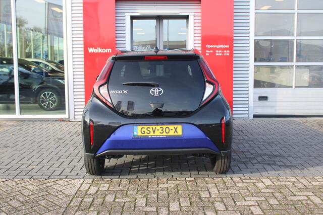 Toyota AYGO X 1.0 VVT-i S-CVT Envy Limited