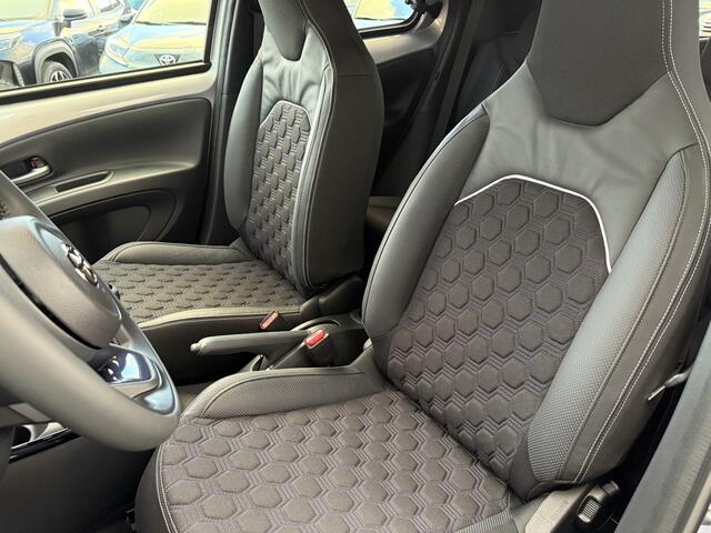 Toyota AYGO X 1.0 VVT-i MT JBL 72Pk | NIEUW | Snel leverbaar | JBL audio | Unieke kleur |