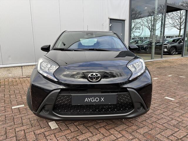 Toyota AYGO X 1.0 VVT-i MT Play,Apple Carplay Android Auto Adaptive Cruise Controle, Camera