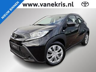 toyota-aygo-x-1.0-vvt-i-mt-play,app