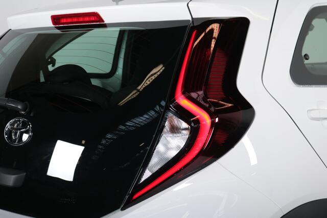 Toyota AYGO X 1.0 VVT-i MT Play, Stootlijsten, Carplay, Android