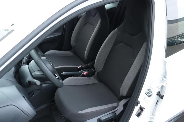 Toyota AYGO X 1.0 VVT-i MT Play, Stootlijsten, Carplay, Android