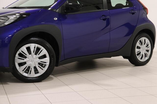 Toyota AYGO X 1.0 VVT-i MT Play, Apple Carplay & Android Auto, Camera, Airco, Cruise Control!