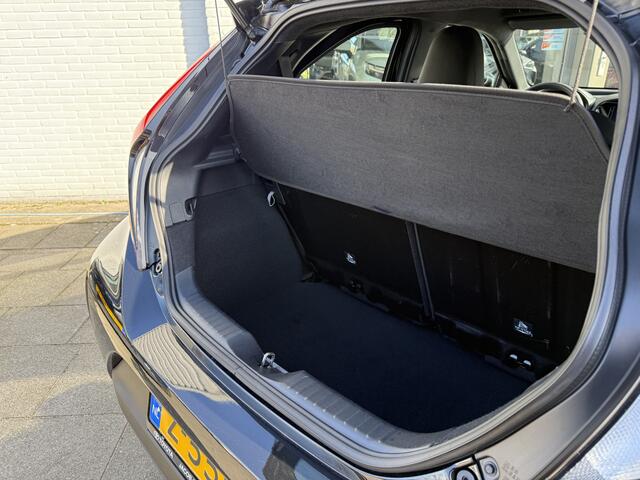 Toyota AYGO X 1.0 VVT-i MT Play 72pk | Apple Carplay/Android Auto | Adaptive Cruise Control |