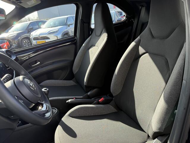 Toyota AYGO X 1.0 VVT-i MT Play 72pk | Apple Carplay/Android Auto | Adaptive Cruise Control |