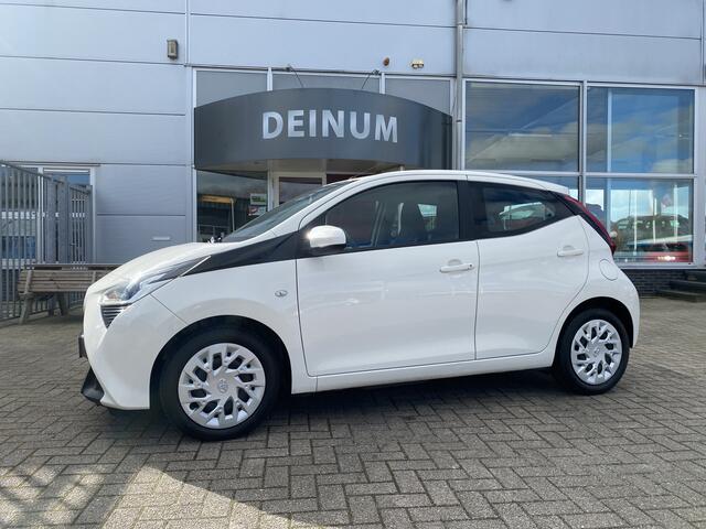 Toyota AYGO 1.0 VVT-i x-play 5-deurs Airco, Camera, elektr.ramen/spiegels, etc..