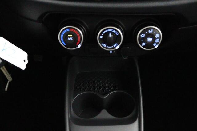 Toyota AYGO X 1.0 VVT-i MT Play