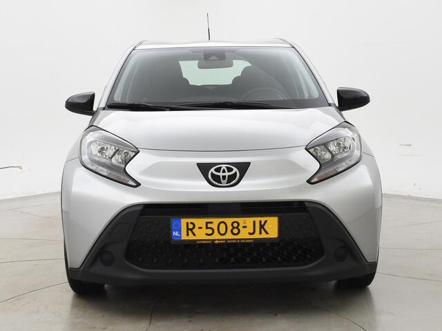 Toyota AYGO X 1.0 VVT-i MT PLAY + ADAPTIVE CRUISE | APPLE CARPLAY | CAMERA | AIRCO