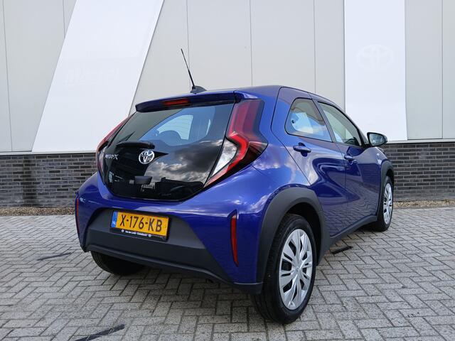 Toyota AYGO X 1.0 VVT-i MT Play | Apple/Android auto | Airco | Ad Cruise |