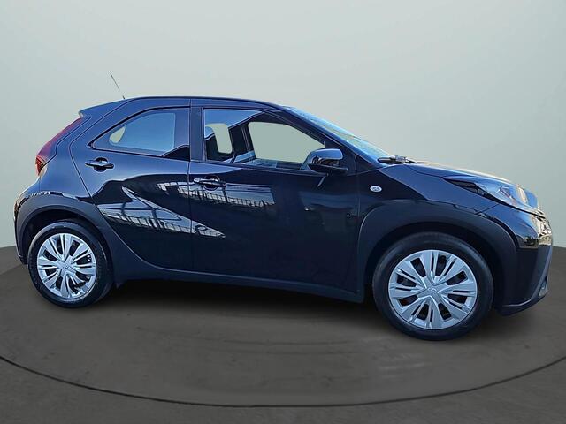 Toyota AYGO X 1.0 VVT-i MT Play