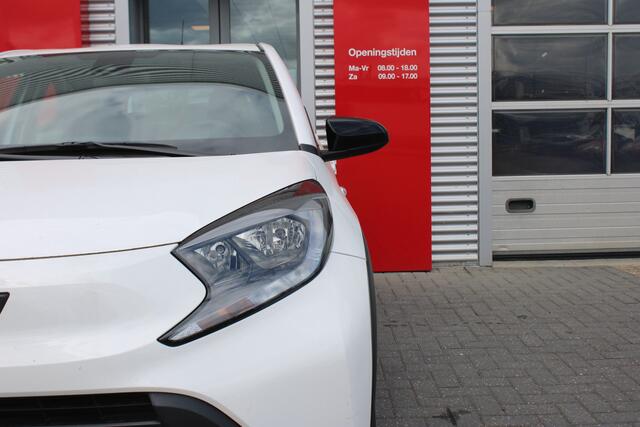 Toyota AYGO X 1.0 VVT-i MT Play
