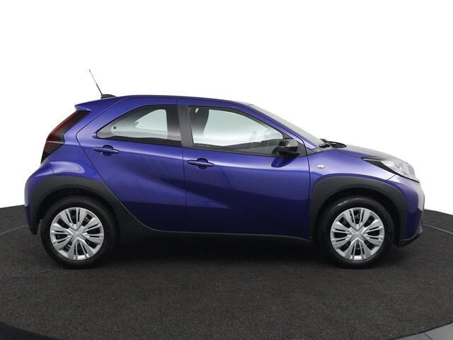 Toyota AYGO X 1.0 VVT-i MT Play | Nieuwe Auto | Direct Uit Voorraad Leverbaar |