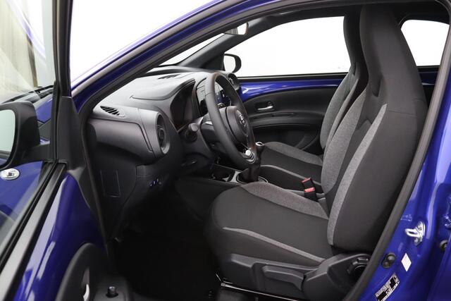 Toyota AYGO X 1.0 VVT-i MT Play | Nieuwe Auto | Direct Uit Voorraad Leverbaar |