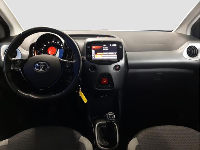 Toyota AYGO 1.0 VVT-i x-joy cabrio | Open dak | Camera | LM Velgen |