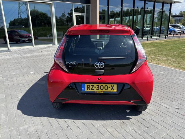 Toyota AYGO 1.0 VVT-i Automaat Camera I Airco I Sportvelgen
