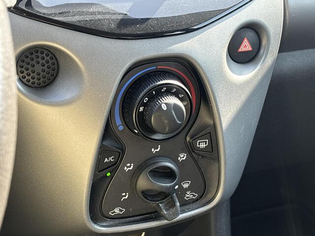 Toyota AYGO 1.0 VVT-i x-play | Apple Carplay/Android Auto | Camera | 1ste eigenaar | Toyota garantie tot 2030!