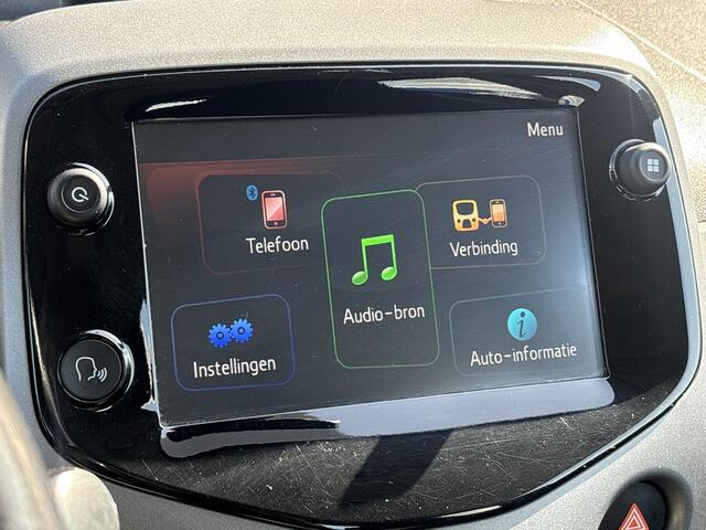 Toyota AYGO 1.0 VVT-i x-play | Apple Carplay/Android Auto | Camera | 1ste eigenaar | Toyota garantie tot 2030!