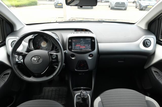 Toyota AYGO 1.0 VVT-i x-Joy Handgeschakeld | Automatische airconditioning |