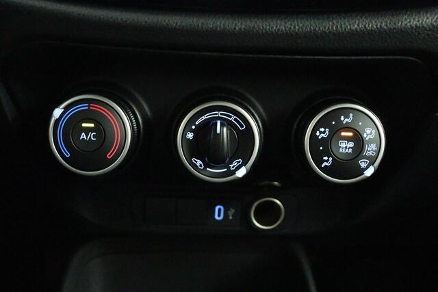 Toyota AYGO X 1.0 VVT-i MT Play | Apple Carplay/Android auto | Parkeercamera | Airco | Adaptieve Cruise-Control |