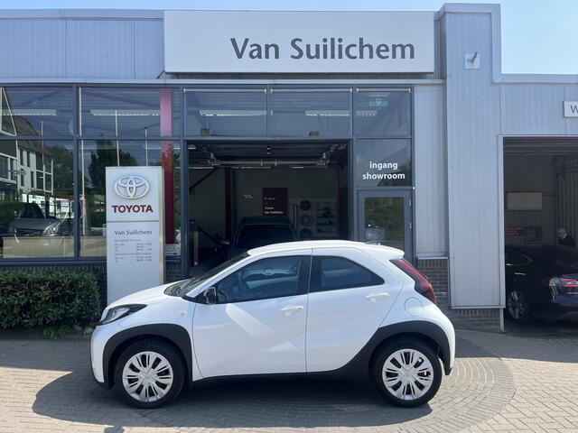 Toyota AYGO X 1.0 VVT-i MT Play