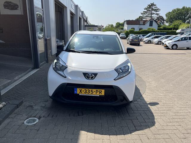 Toyota AYGO X 1.0 VVT-i MT Play