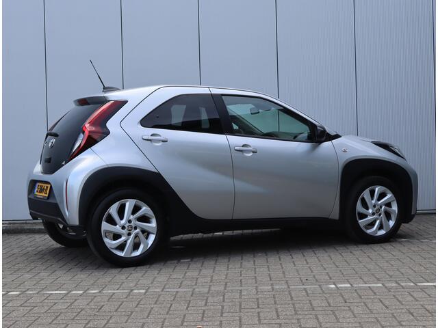 Toyota AYGO X 1.0 VVT-i MT first | Parkeercamera | ACC | Climate Control |