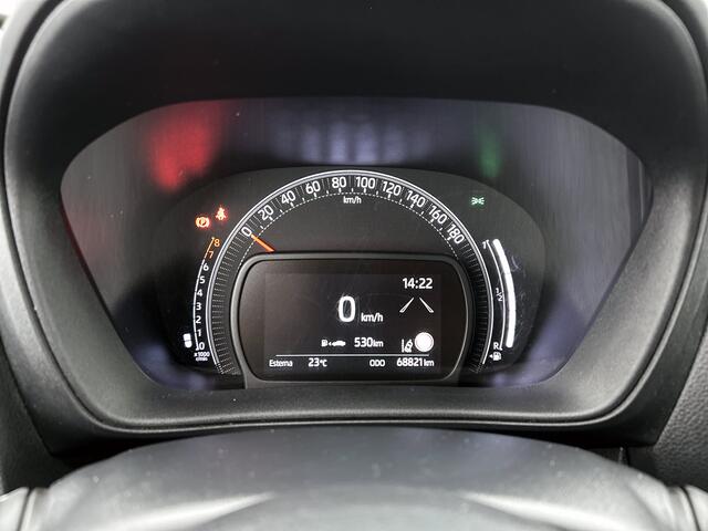 Toyota AYGO X 1.0 VVT-i MT Play