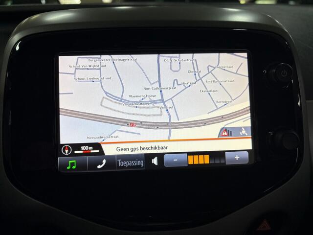 Toyota AYGO 1.0 VVT-I X-PLAY / Airco / Camera / Apple carplay / Multimedia