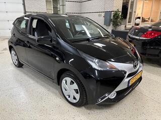 toyota-aygo-1.0-vvt-i-x-play---airc